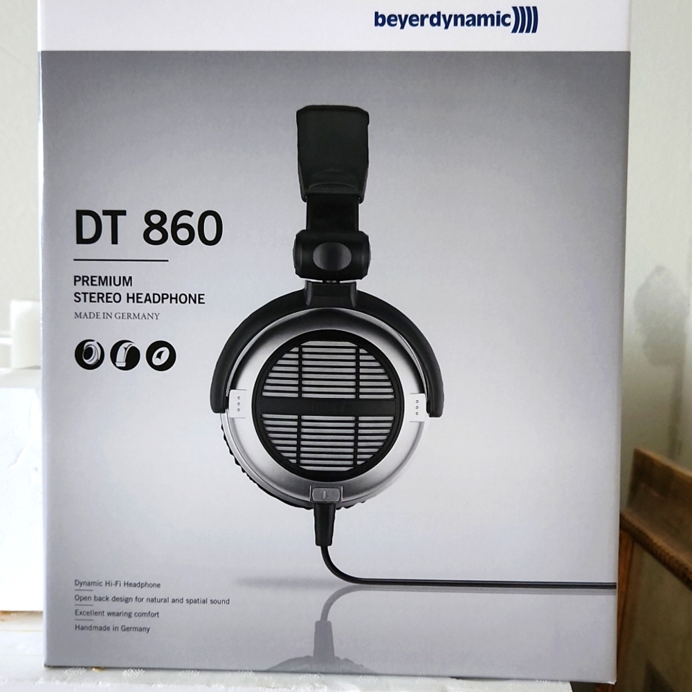 DT 860 NIB BEYERDYNAMIC PREMIUM STEREO HEADPHONES 🎧